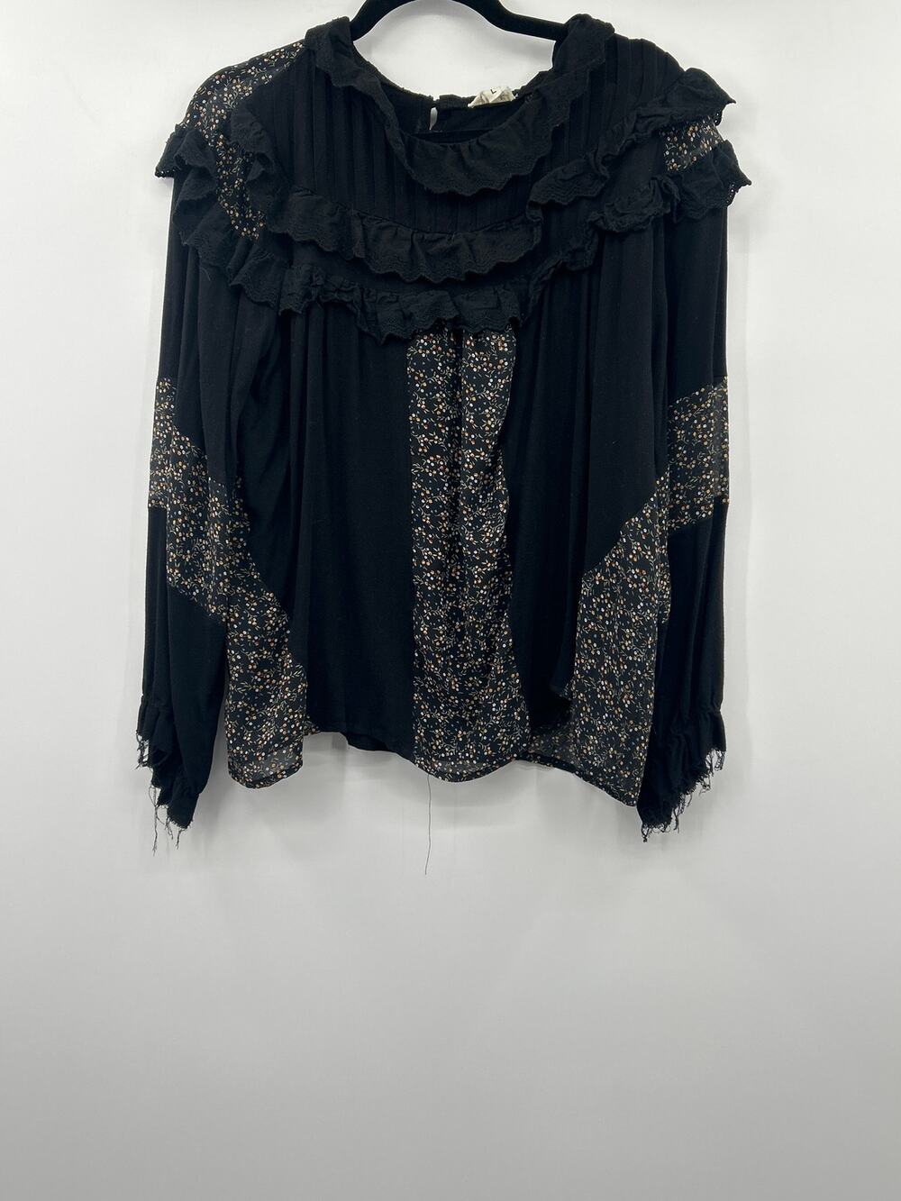POL Women’s Black Long Sleeve Top Size L Boho Victorian Poet Grunge